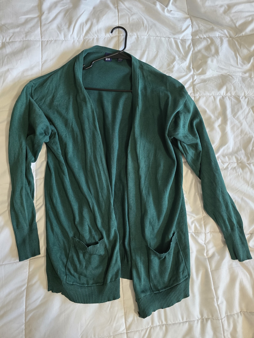 Vintage GAP Women's Green Open-Front Cardigan with Pockets